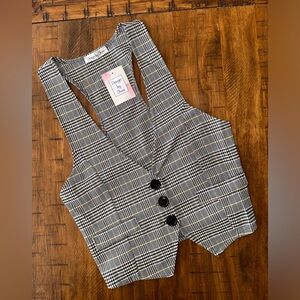 Design by Olivia Women’s Plaid Vest Trendy Size Small